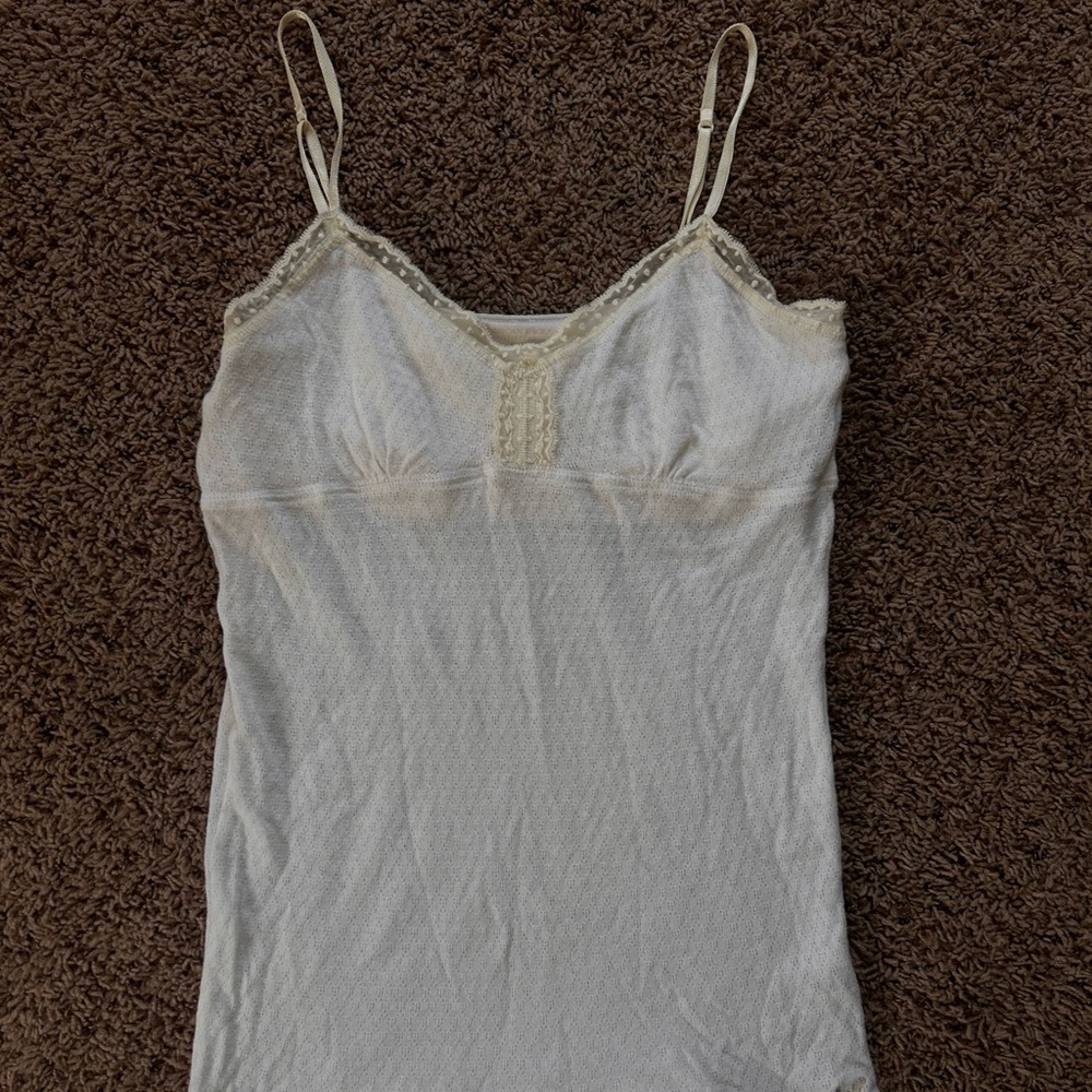 y2k eyelet/lace cami